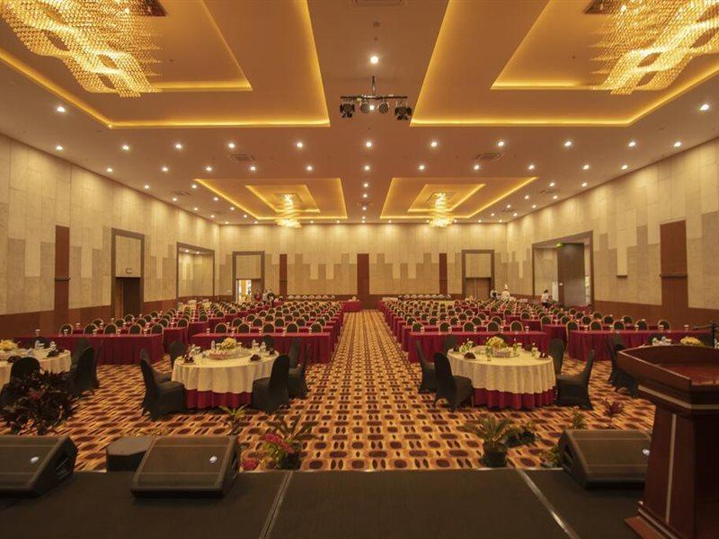 Labersa Hotel & Convention Center Toba Balige Zewnętrze zdjęcie