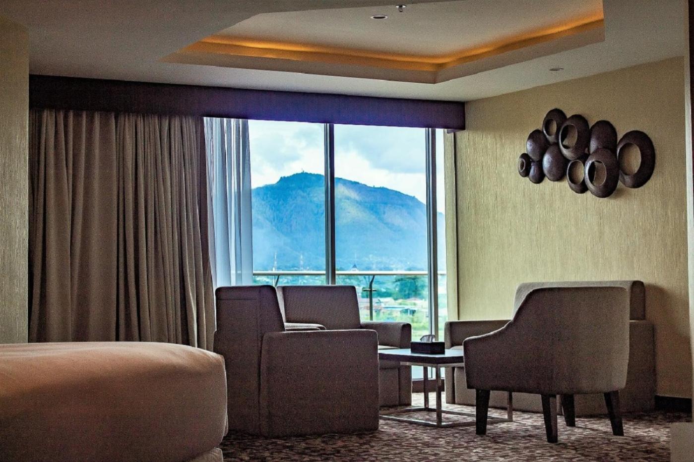 Labersa Hotel & Convention Center Toba Balige Zewnętrze zdjęcie