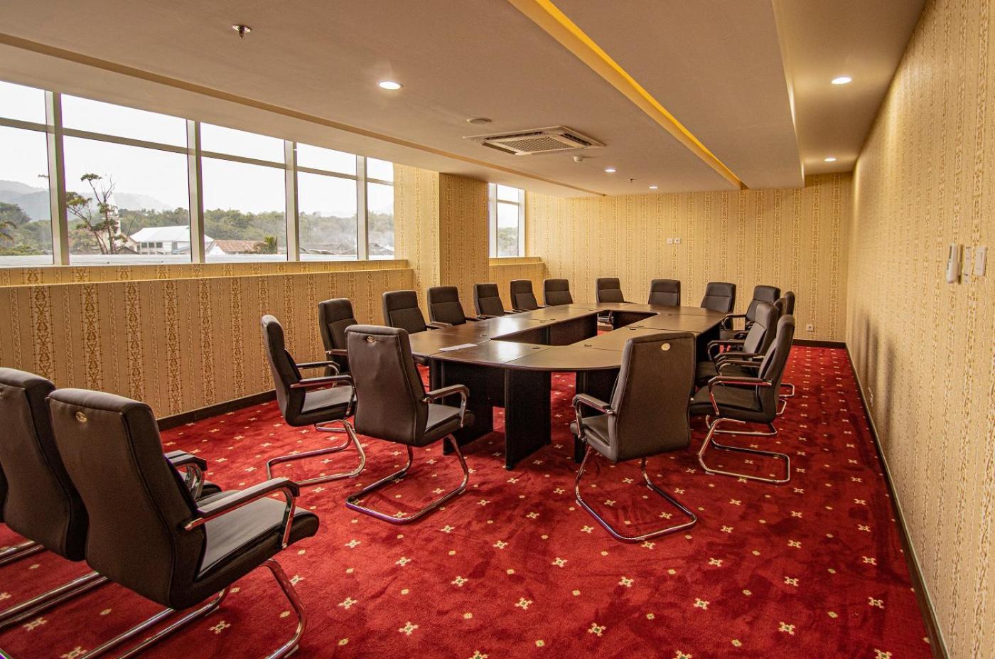 Labersa Hotel & Convention Center Toba Balige Zewnętrze zdjęcie