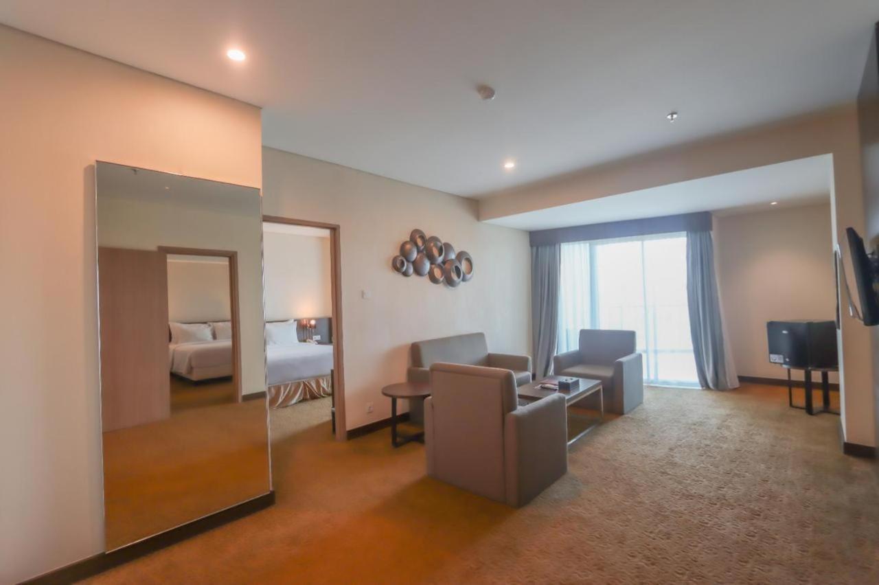Labersa Hotel & Convention Center Toba Balige Zewnętrze zdjęcie