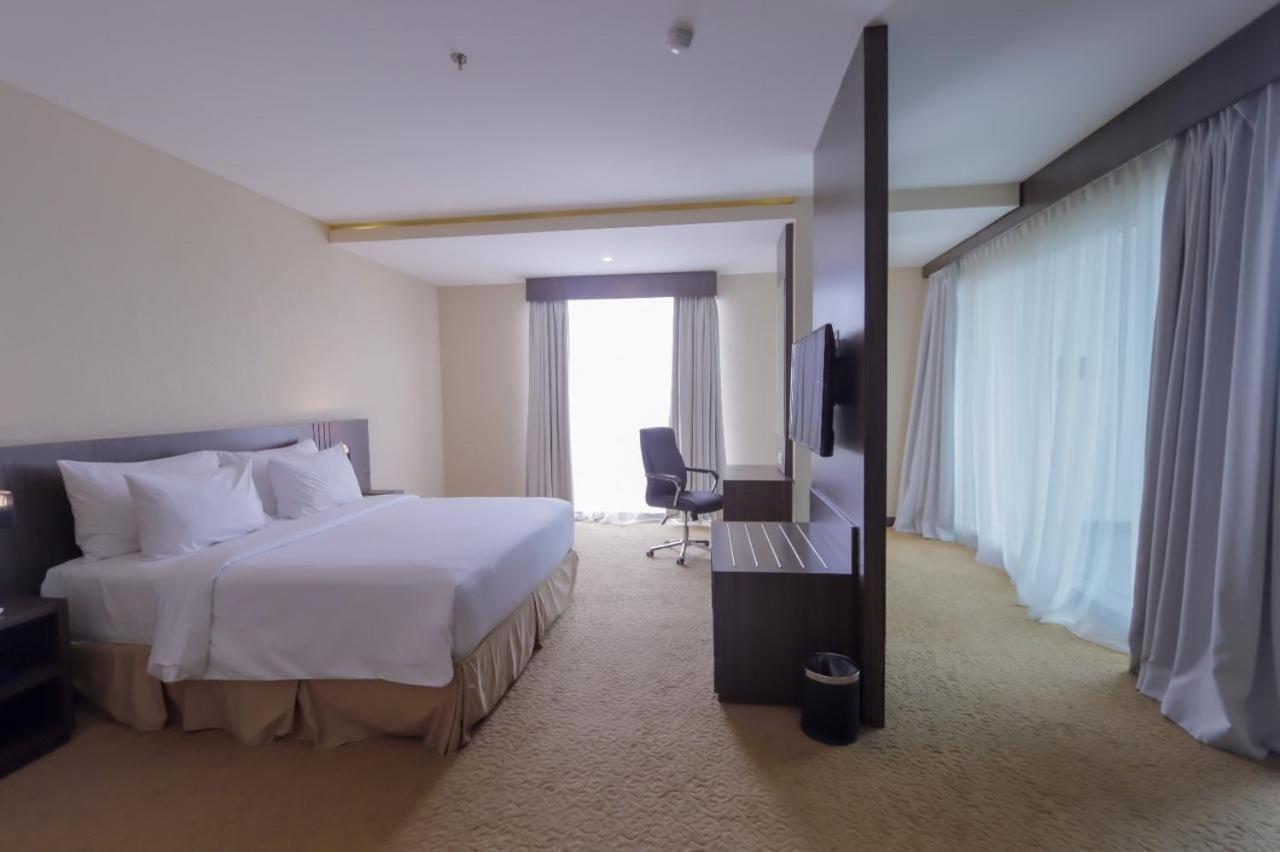 Labersa Hotel & Convention Center Toba Balige Zewnętrze zdjęcie